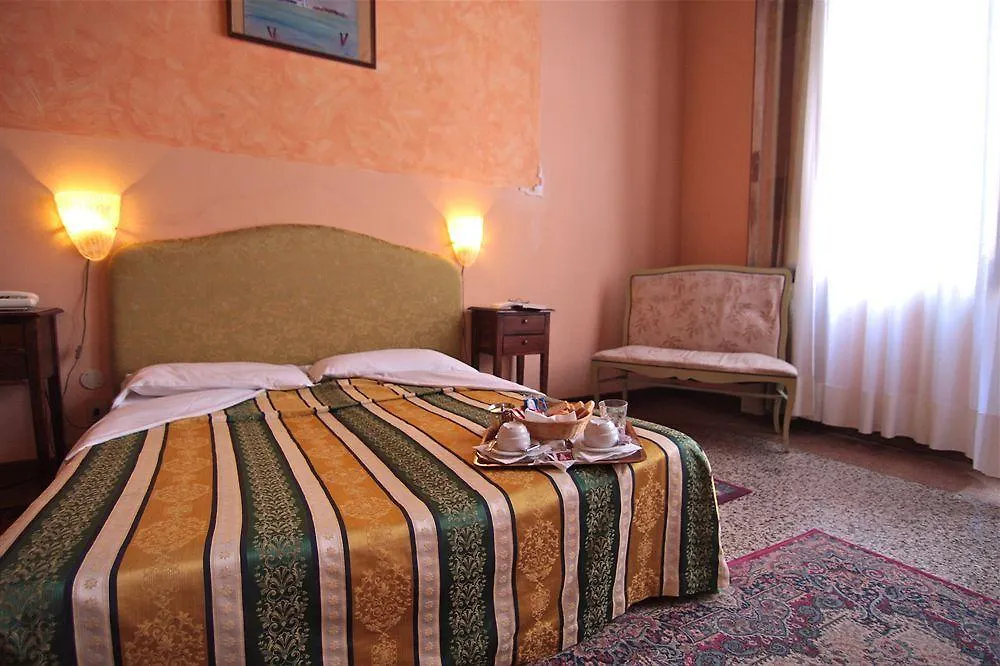 Lion Morosini Palace Venedig Italien