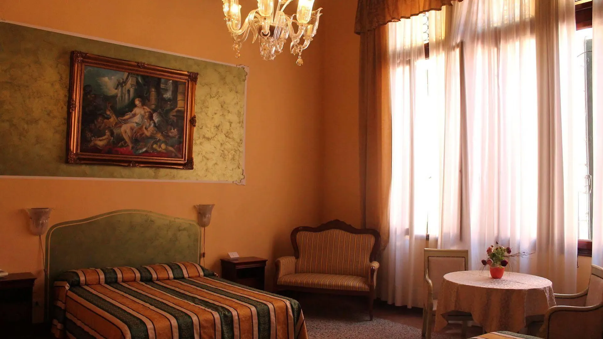 Lion Morosini Palace Venedig