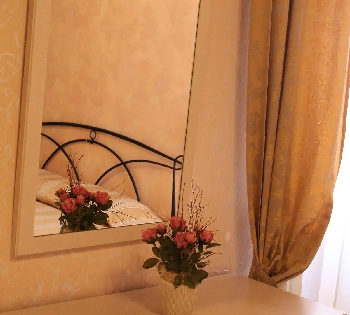 Lion Morosini Palace Venedig 0*,  Italien