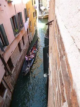Lion Morosini Palace Venezia 0*,