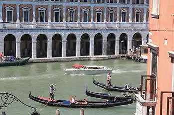 Lion Morosini Palace Venezia